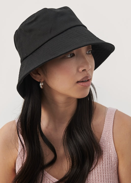 Part Two - Groa hattu, black