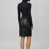 The Leather nahkahame, Black