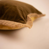 Julie tyynynpäällinen 50x50cm, Olive/Mustard