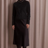 Midi satiinihame, Black